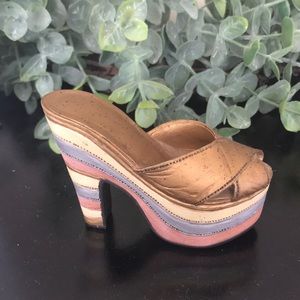 1999 “Magnetic Allure” collectible miniature high heel from Just the Right Shoe